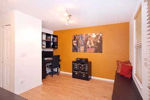 3rd image of 3244 N Kilbourn Ave Unit 11