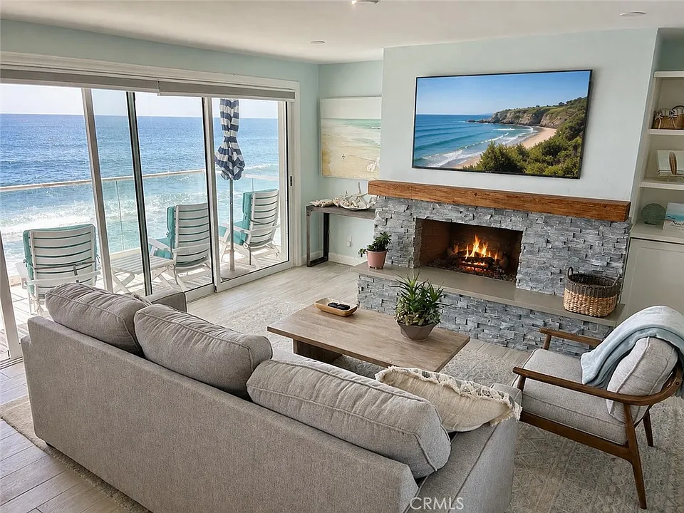1249 Ocean Front #D
