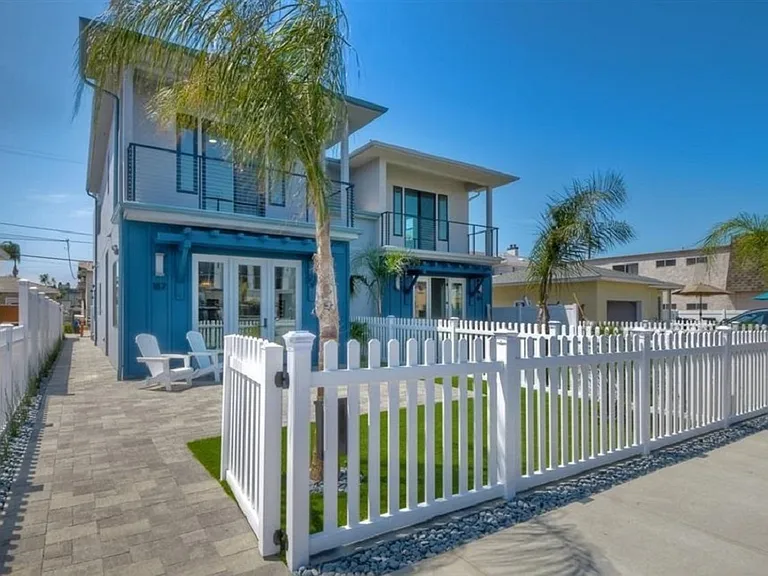 187 Daisy Ave — Photo 1