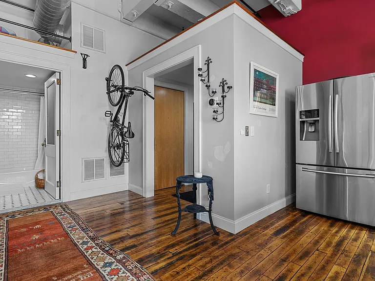 532 Kinsley Ave #110 — Photo 38