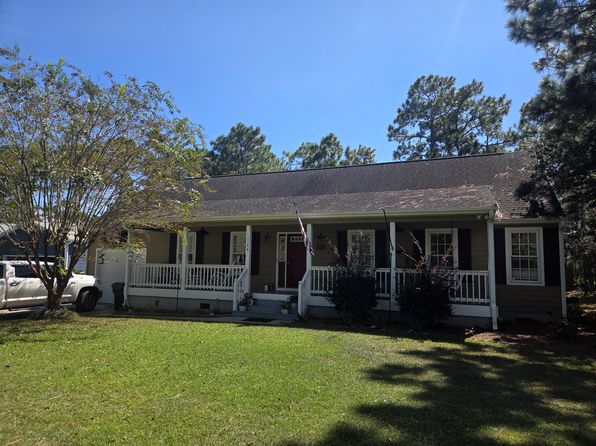 1146 Twin Lakes Dr