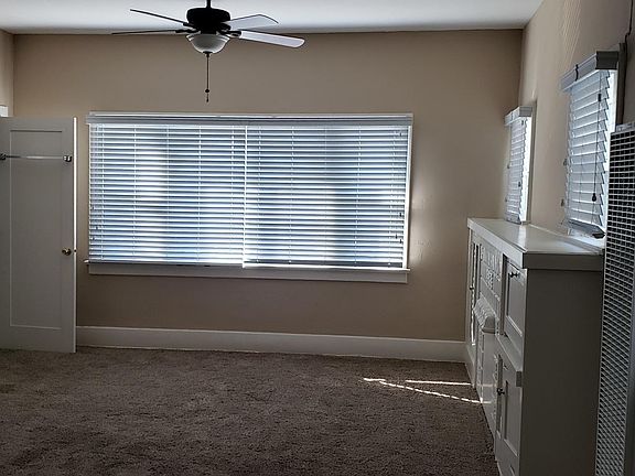 2nd image of 3811 E 4th St APT 5