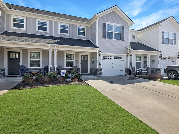 2nd image of 3206 Icelandic Dr