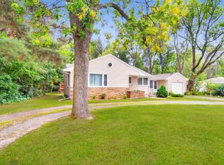5018 Bald Eagle Ave, White Bear Lake, MN 55110