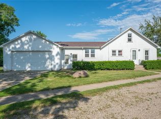 224 Baker St, Minburn, IA 50167