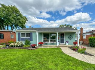 4006 Mark Orr Rd, Royal Oak, MI 48073