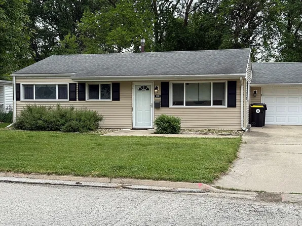 200 N Coolidge St, Normal, IL 61761