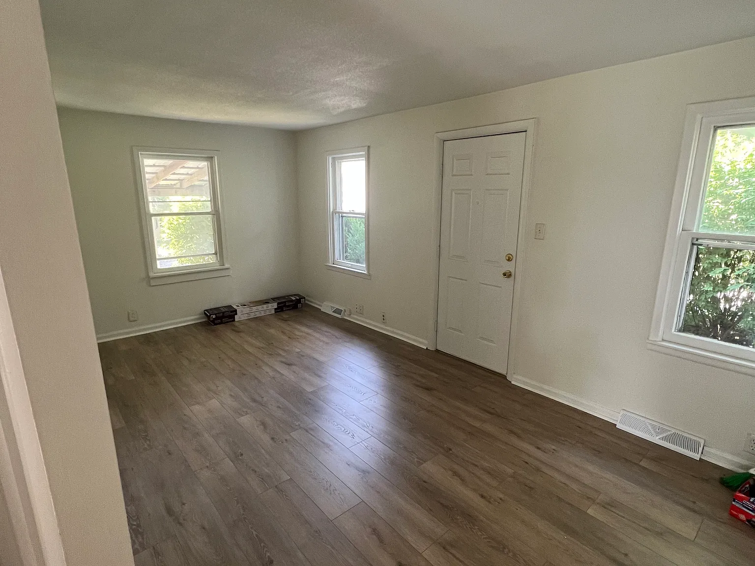 2 bed, 620 sqft, $1,250 — Photo 3