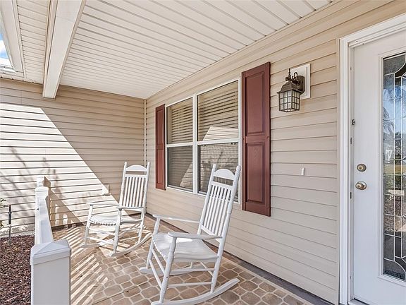 5th image of 445 Keyhole St