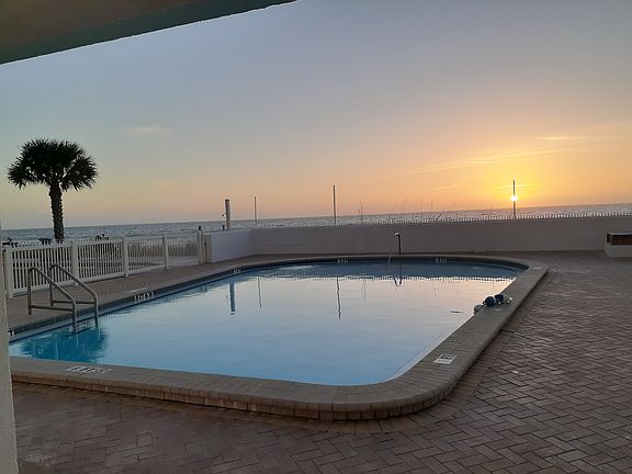 3rd image of 8465 W Gulf Blvd APT 51
