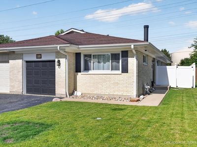 188 Paramount Dr, Wood Dale, IL, 60191