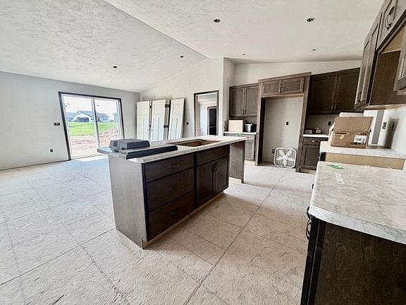 3rd image of 2091 Red Fox Ln