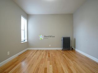 50 Park Vale Ave APT 24, Allston, MA 02134