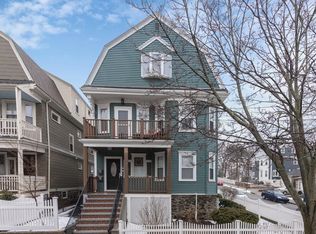 33 Bay State Ave #2, Somerville, MA 02144