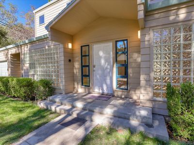 2465 Alpine Rd, Menlo Park, CA, 94025