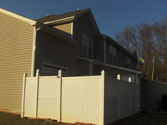 Private Enclosed Patio