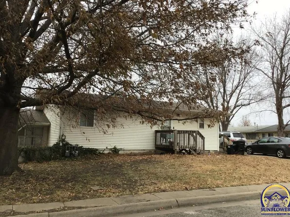 7131 SW Lario Ln, Topeka, KS 66619