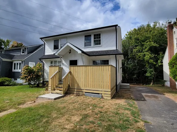 932 Wheatsheaf Rd, Roselle, NJ 07203