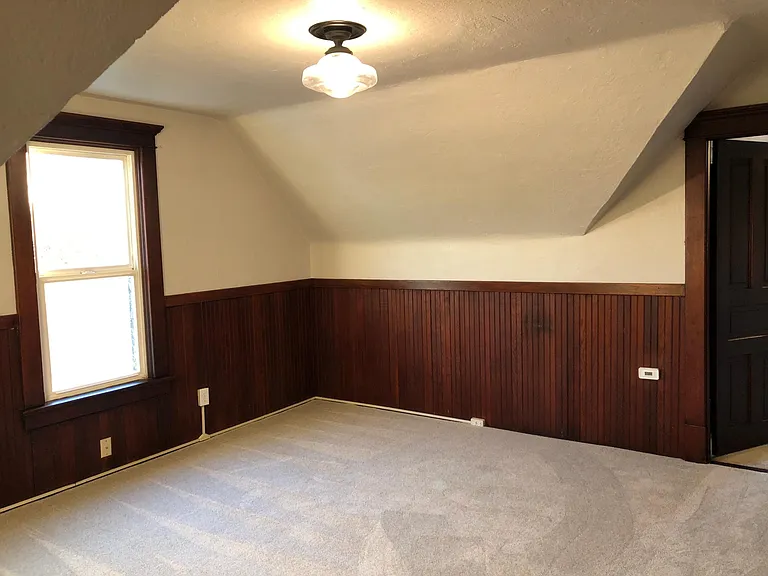 2400 Humboldt St #201 — Photo 13