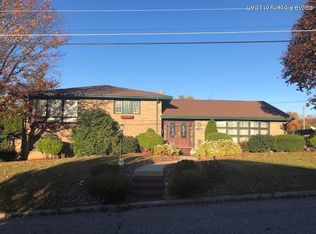 1111 E Chestnut St, Hazleton, PA 18201