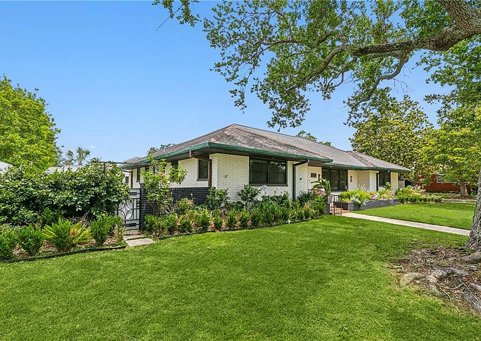 s.satomin 7529 S River Rd, Marine City, MI 48039 [Updated 8/26]