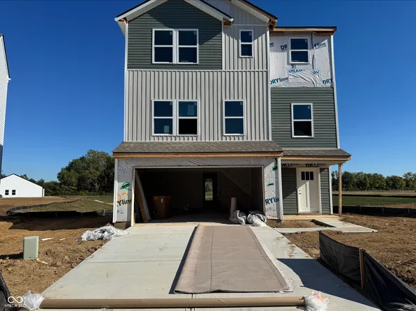 1971 Stella Rock Ct, Columbus, IN 47201