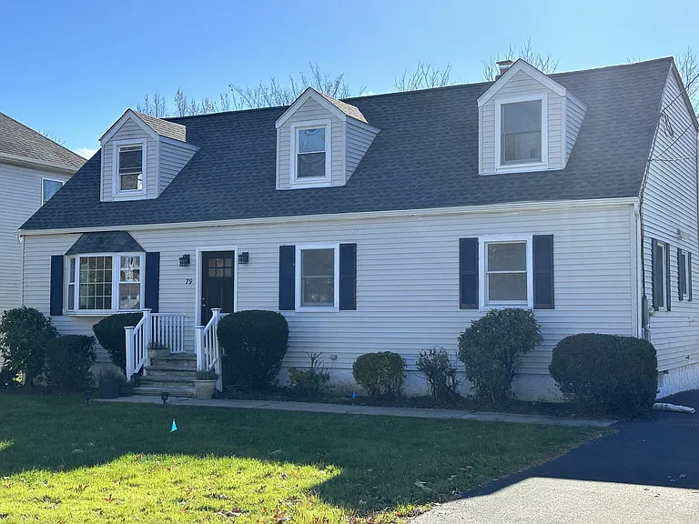 79 Hawkins Ave — Photo 1