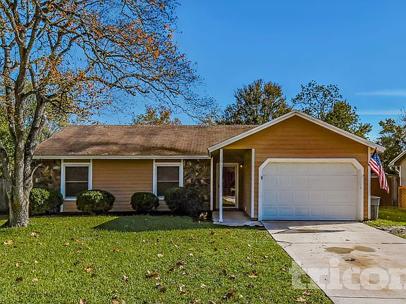 2nd image of 1865 Shannon Lake Dr