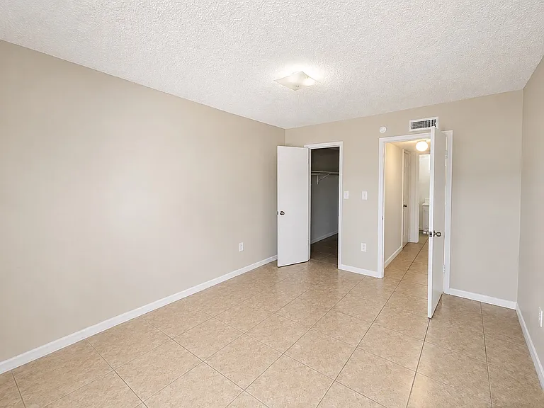 2759 L B McLeod Rd #C — Photo 7
