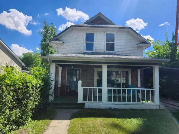 274 E 3rd St W, Drumheller, AB T0J 0Y4