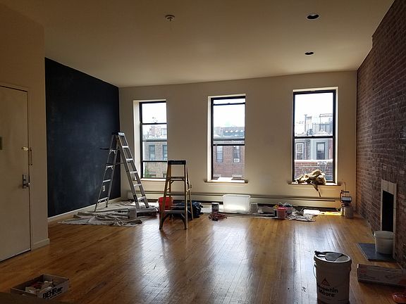 2nd image of 16 W 121st St #3