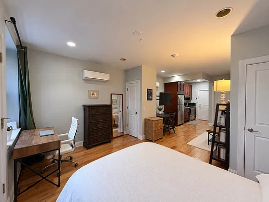 Bedroom, photo 4