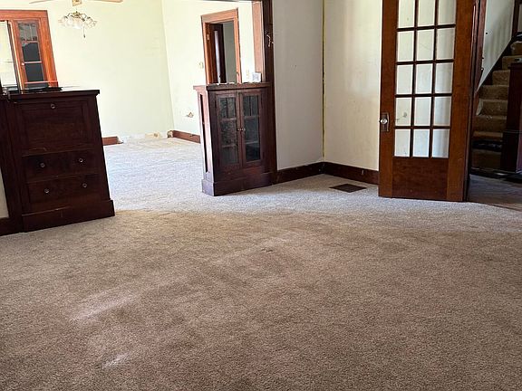3rd image of 229 Patterson Ave