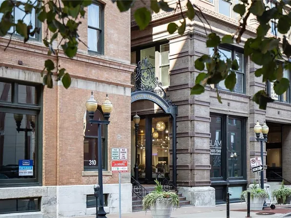 308 W 8th St APT 513, Kansas City, MO 64105