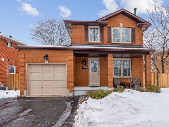 1400 Cobbler Ln, Oakville, ON L6M 3C1