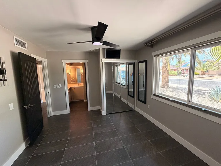 13139 W Seville Dr — Photo 13
