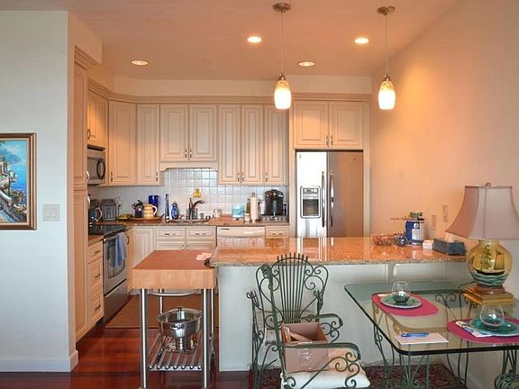 2nd image of 1001 Marina Dr APT 907