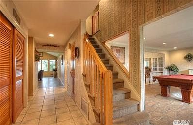 2nd image of 408 Club Ct