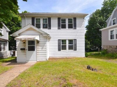 34 Bonair Ave, Waterbury, CT, 06710