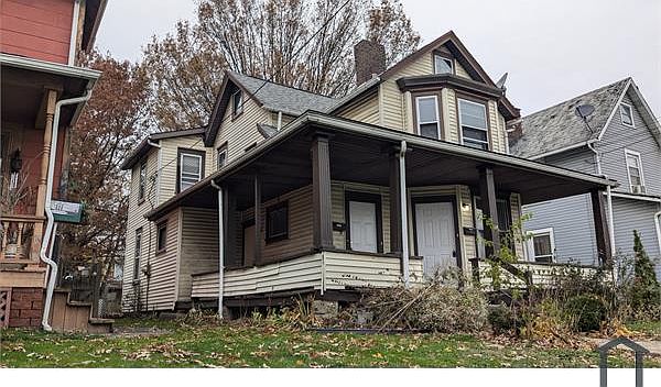1st image of 719 Prospect Ave SW Unit 1