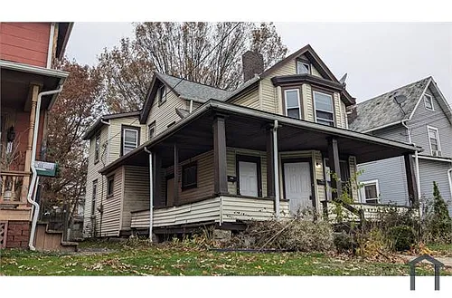 719 Prospect Ave SW #1 Photo 1