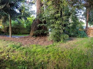 10723 SW Cowan Rd, Vashon, WA 98070