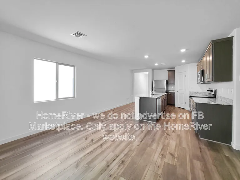 1050 W West Virginia Ave — Photo 3