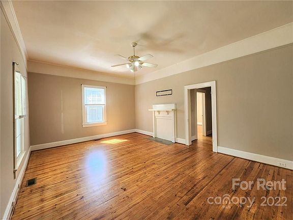 4th image of 424 Cannon St