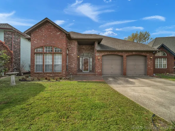 5626 E 78th Pl, Tulsa, OK 74136