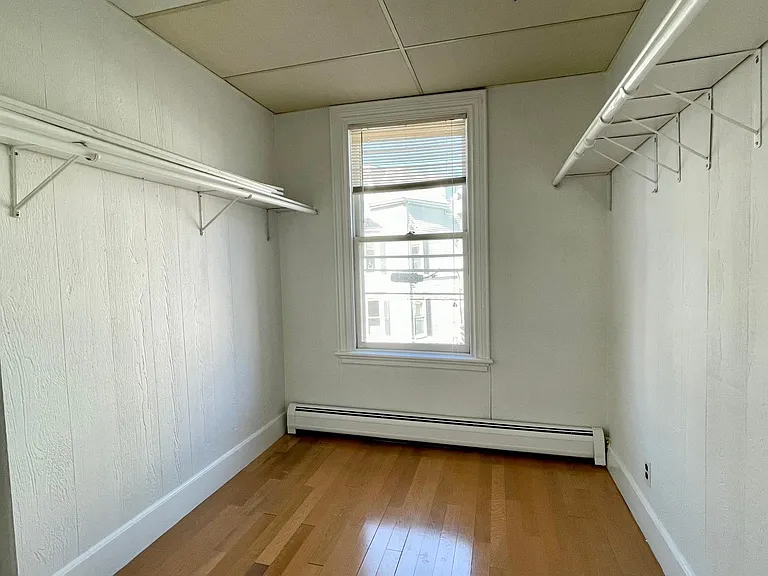 249 Webster St #3 — Photo 11