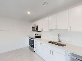 14546 SW 260th St, Homestead, FL 33032