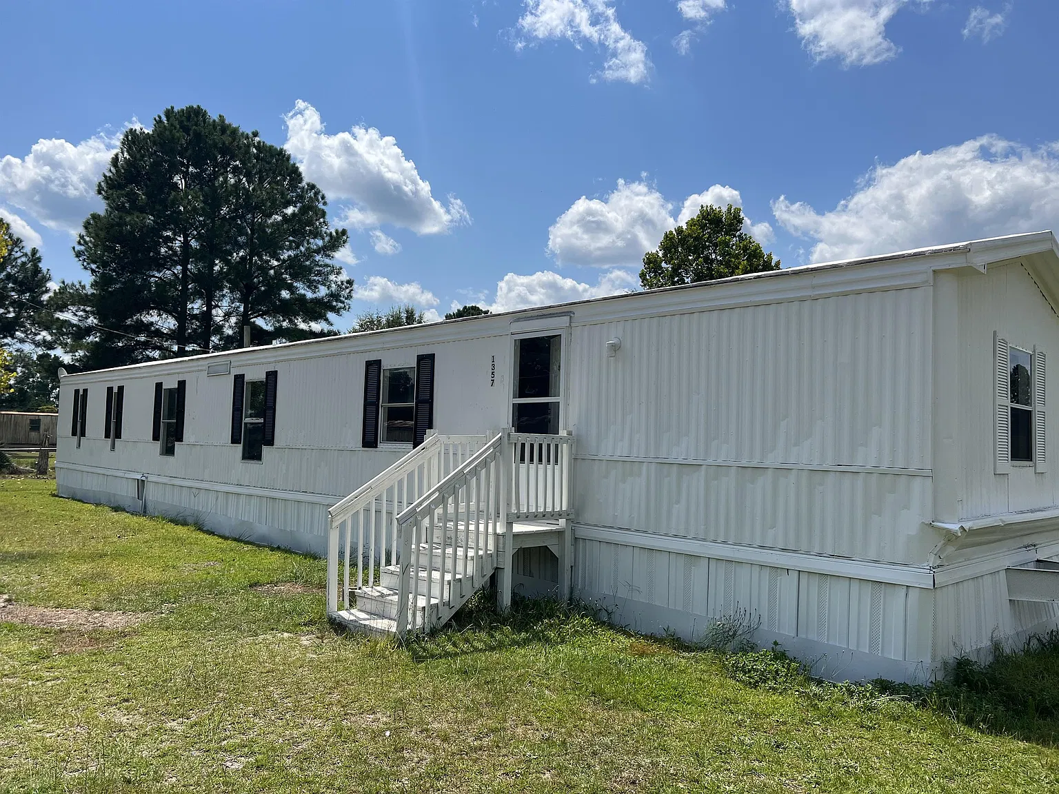 Dillon Acres - Unit 1357 Nicole — Photo 2