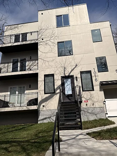 1016 Rhode Island Ave NE Photo 1