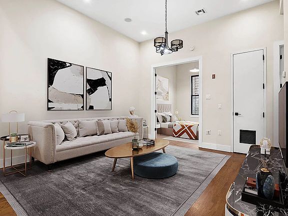 3rd image of 567 Evergreen Ave Floor 4